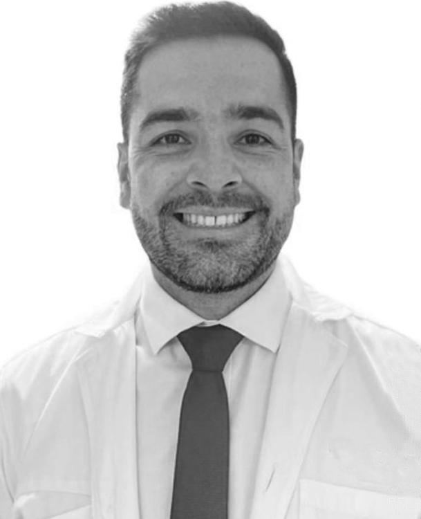 Dr. Ángel Corredor